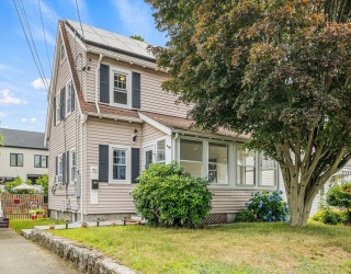 71 Milner St, Waltham, Massachusetts, 3 Bedrooms Bedrooms, 6 Rooms Rooms,1.5 BathroomsBathrooms,Residential,For Sale,Milner St,73546289