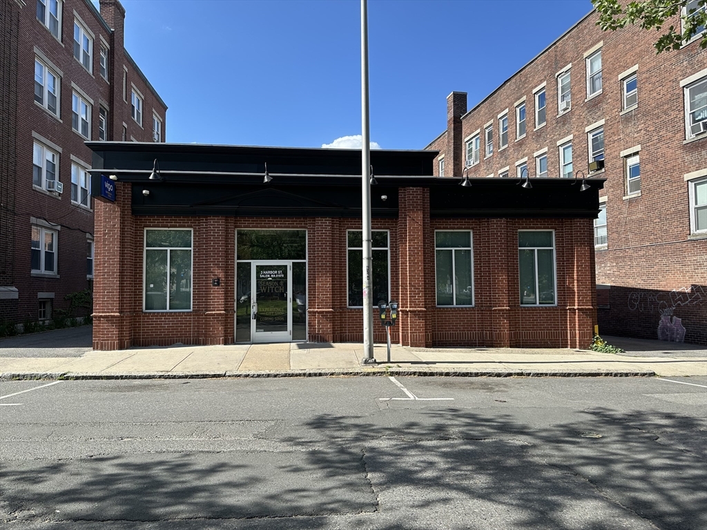 3-5 Harbor St, Salem, Massachusetts, ,Commercial Sale,For Sale,Harbor St,73546417