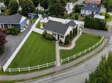 15 Riverside Ct, Norwood, Massachusetts, 3 Bedrooms Bedrooms, 7 Rooms Rooms,1.5 BathroomsBathrooms,Residential,For Sale,Riverside Ct,73546422 15 Riverside Ct, Norwood, Massachusetts, 3 Bedrooms Bedrooms, 7 Rooms Rooms,1.5 BathroomsBathrooms,Residential,For Sale,Riverside Ct,73546422