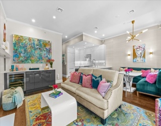402 Marlborough St, Boston, Massachusetts, 2 Bedrooms Bedrooms, 5 Rooms Rooms,2 BathroomsBathrooms,Residential,For Sale,Marlborough St,73546420