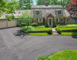 101 Two Ponds Road, Falmouth, Massachusetts, 3 Bedrooms Bedrooms, 11 Rooms Rooms,3 BathroomsBathrooms,Residential,For Sale,Two Ponds Road,73536195
