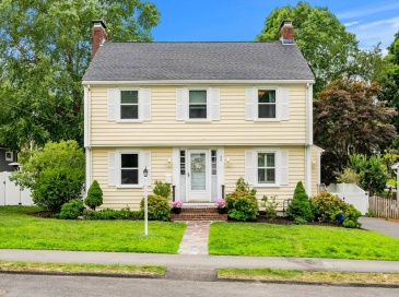 88 Elm St, Milton, Massachusetts, 4 Bedrooms Bedrooms, 8 Rooms Rooms,2.5 BathroomsBathrooms,Residential,For Sale,Elm St,73546456 88 Elm St, Milton, Massachusetts, 4 Bedrooms Bedrooms, 8 Rooms Rooms,2.5 BathroomsBathrooms,Residential,For Sale,Elm St,73546456