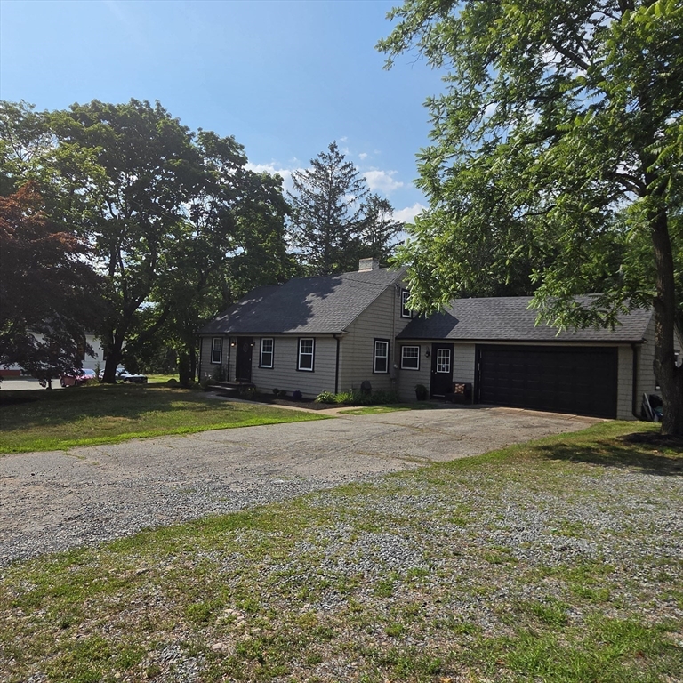 22 May, North Attleboro, Massachusetts, 3 Bedrooms Bedrooms, 8 Rooms Rooms,2 BathroomsBathrooms,Residential,For Sale,May,73546452