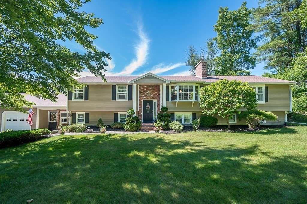 472 Central Tpke, Sutton, Massachusetts, 4 Bedrooms Bedrooms, 8 Rooms Rooms,2 BathroomsBathrooms,Residential,For Sale,Central Tpke,73546118