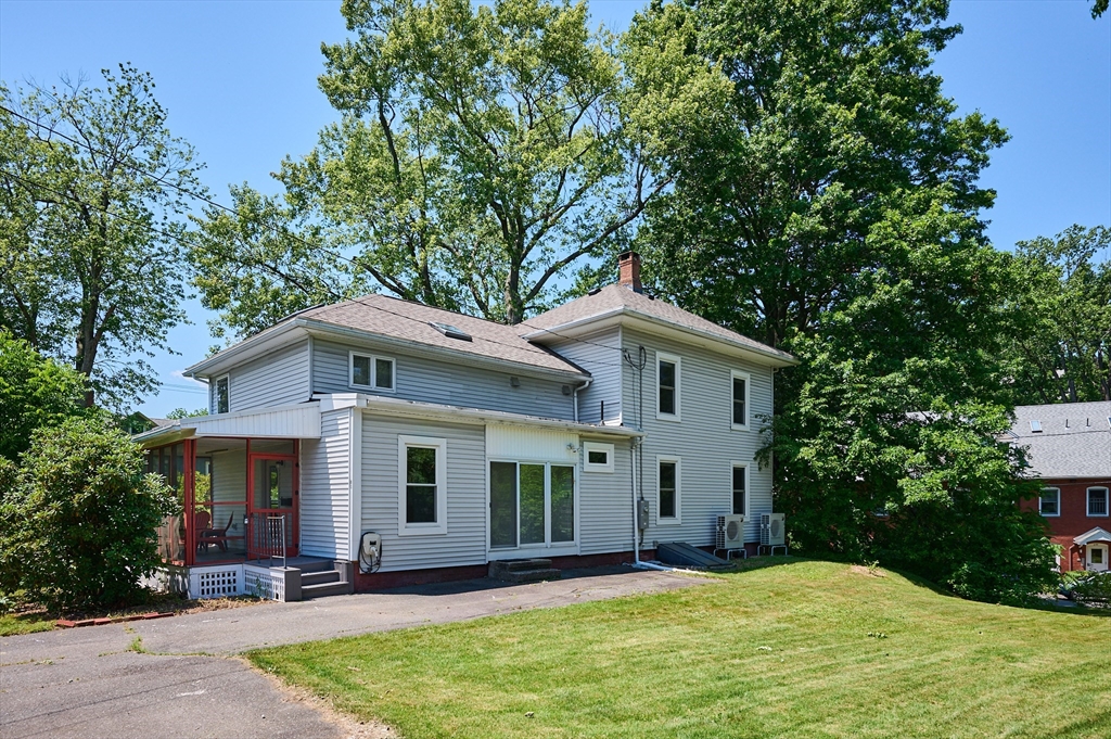 60 Clark Ave., Northampton, Massachusetts, 4 Bedrooms Bedrooms, 7 Rooms Rooms,2 BathroomsBathrooms,Residential,For Sale,Clark Ave.,73546472