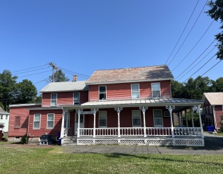 33 Power Square, Greenfield, Massachusetts, 5 Bedrooms Bedrooms, 11 Rooms Rooms,0.5 BathroomBathrooms,Residential,For Sale,Power Square,73546486