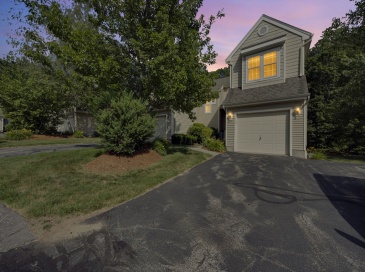 27 Robert Cir, Grafton, Massachusetts, 2 Bedrooms Bedrooms, 5 Rooms Rooms,2.5 BathroomsBathrooms,Residential,For Sale,Robert Cir,73546152 27 Robert Cir, Grafton, Massachusetts, 2 Bedrooms Bedrooms, 5 Rooms Rooms,2.5 BathroomsBathrooms,Residential,For Sale,Robert Cir,73546152