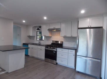 73 Victoria Lane, Marlborough, Massachusetts, 2 Bedrooms Bedrooms, 5 Rooms Rooms,1.5 BathroomsBathrooms,Residential,For Sale,Victoria Lane,73546504