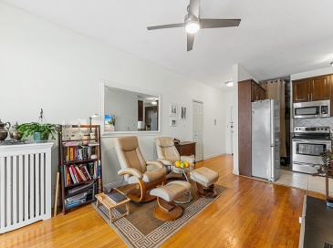 313 Summit Ave, Boston, Massachusetts, 2 Bedrooms Bedrooms, 4 Rooms Rooms,1 BathroomBathrooms,Residential,For Sale,Summit Ave,73524578
