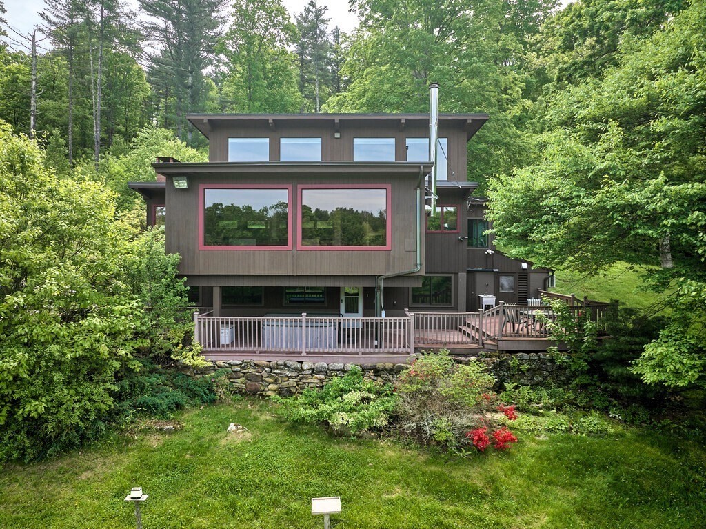50 Little Rest Rd, Brimfield, Massachusetts, 3 Bedrooms Bedrooms, 8 Rooms Rooms,3 BathroomsBathrooms,Residential,For Sale,Little Rest Rd,73528072