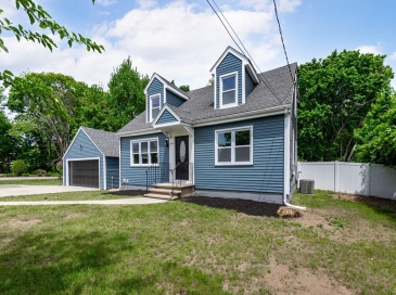 1330 Main St, Tewksbury, Massachusetts, 4 Bedrooms Bedrooms, 7 Rooms Rooms,2 BathroomsBathrooms,Residential,For Sale,Main St,73525989