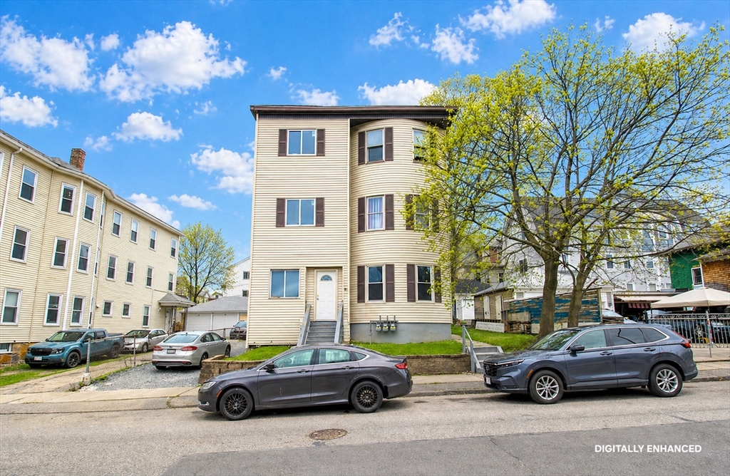 85 Harlem Street, Worcester, Massachusetts, 6 Bedrooms Bedrooms, 18 Rooms Rooms,3 BathroomsBathrooms,Residential Income,For Sale,Harlem Street,73509265