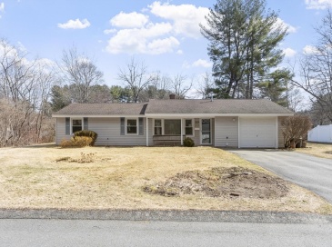 20 Donna Rd, Chelmsford, Massachusetts, 4 Bedrooms Bedrooms, 9 Rooms Rooms,1.5 BathroomsBathrooms,Residential,For Sale,Donna Rd,73497113