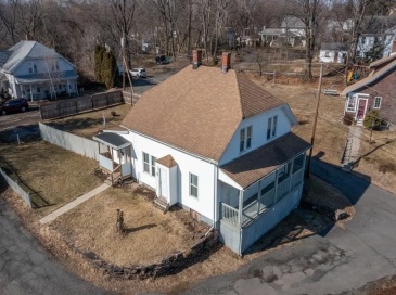 2 Cordes Ct, South Hadley, Massachusetts, 3 Bedrooms Bedrooms, 5 Rooms Rooms,1 BathroomBathrooms,Residential Lease,For Rent,Cordes Ct,73546540 2 Cordes Ct, South Hadley, Massachusetts, 3 Bedrooms Bedrooms, 5 Rooms Rooms,1 BathroomBathrooms,Residential Lease,For Rent,Cordes Ct,73546540
