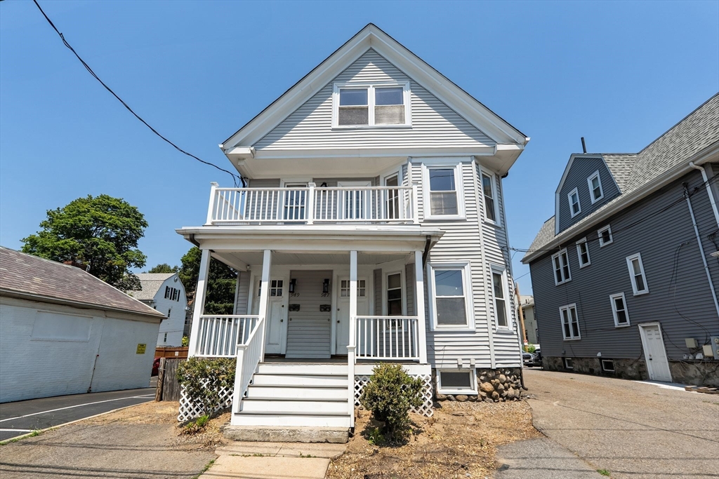 987-989 Boylston Street, Newton, Massachusetts, 7 Bedrooms Bedrooms, 12 Rooms Rooms,3 BathroomsBathrooms,Residential Income,For Sale,Boylston Street,73546584