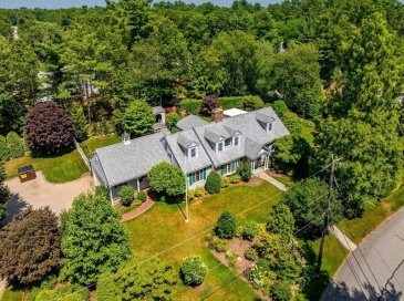 175 Hickory Hill Circle, Barnstable, Massachusetts, 3 Bedrooms Bedrooms, 8 Rooms Rooms,4 BathroomsBathrooms,Residential,For Sale,Hickory Hill Circle,73546631 175 Hickory Hill Circle, Barnstable, Massachusetts, 3 Bedrooms Bedrooms, 8 Rooms Rooms,4 BathroomsBathrooms,Residential,For Sale,Hickory Hill Circle,73546631