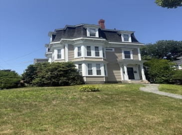 26 High St, Methuen, Massachusetts, 1 Bedroom Bedrooms, 4 Rooms Rooms,1 BathroomBathrooms,Residential Lease,For Rent,High St,73546666