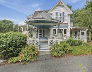 166 County Rd, Freetown, Massachusetts, 3 Bedrooms Bedrooms, 6 Rooms Rooms,1.5 BathroomsBathrooms,Residential,For Sale,County Rd,73546678