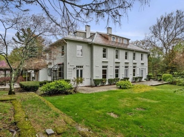 12 Summit Rd, Lexington, Massachusetts, 6 Bedrooms Bedrooms, 16 Rooms Rooms,6.5 BathroomsBathrooms,Residential Lease,For Rent,Summit Rd,73546695