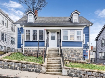 13 Blakeville, Boston, Massachusetts, 2 Bedrooms Bedrooms, 2 Rooms Rooms,1 BathroomBathrooms,Residential Lease,For Rent,Blakeville,73546807