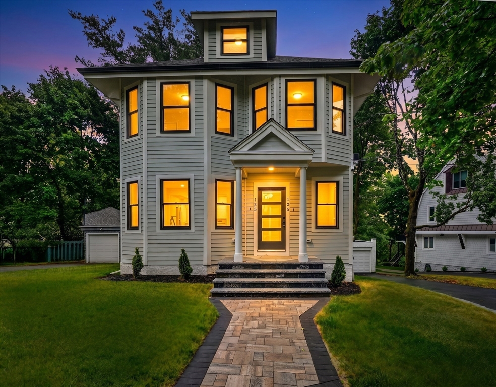 123-125 Mount Vernon Street, Newton, Massachusetts, 4 Bedrooms Bedrooms, 9 Rooms Rooms,3.5 BathroomsBathrooms,Residential,For Sale,Mount Vernon Street,73546820