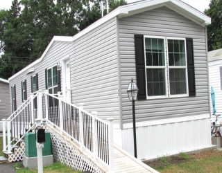 40 Cynthia Circle, Weymouth, Massachusetts, 2 Bedrooms Bedrooms, 4 Rooms Rooms,1.5 BathroomsBathrooms,Residential,For Sale,Cynthia Circle,73547004