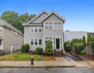 26-28 Quinn Way, Boston, Massachusetts, 2 Bedrooms Bedrooms, 5 Rooms Rooms,1 BathroomBathrooms,Residential,For Sale,Quinn Way,73546835