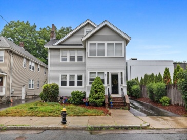26-28 Quinn Way, Boston, Massachusetts, 2 Bedrooms Bedrooms, 5 Rooms Rooms,1 BathroomBathrooms,Residential,For Sale,Quinn Way,73546835