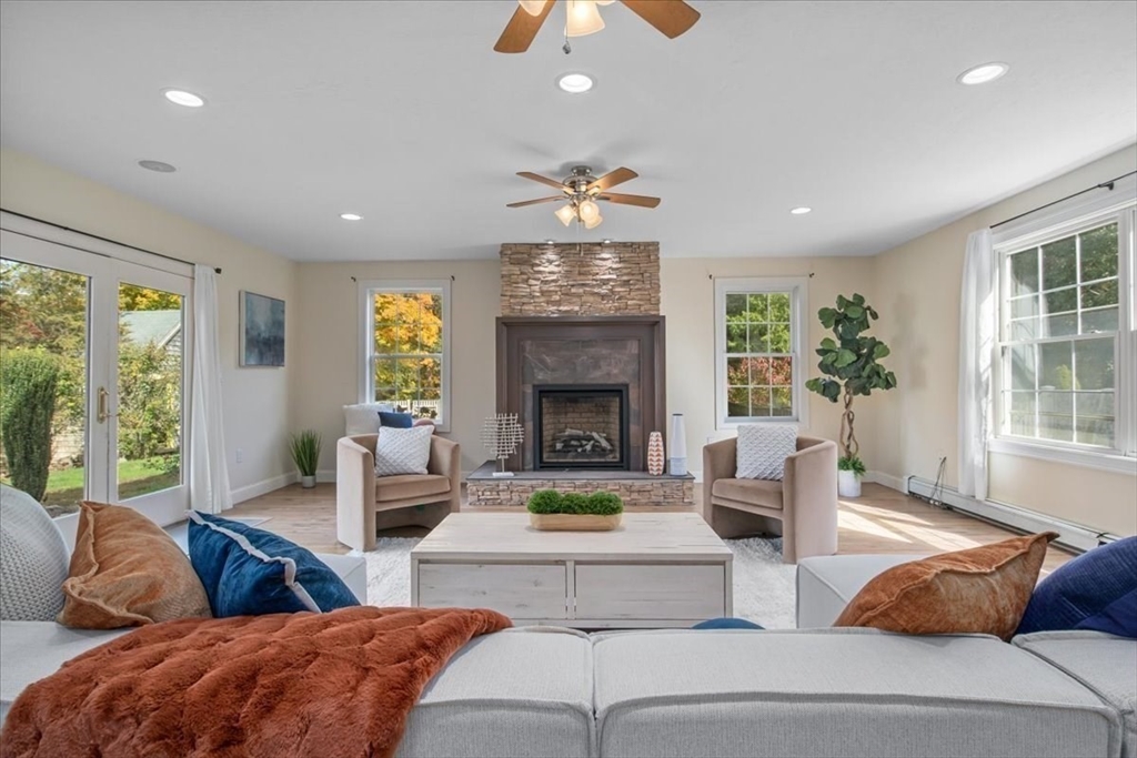 29 Canton Street, Easton, Massachusetts, 3 Bedrooms Bedrooms, 10 Rooms Rooms,2.5 BathroomsBathrooms,Residential,For Sale,Canton Street,73537804