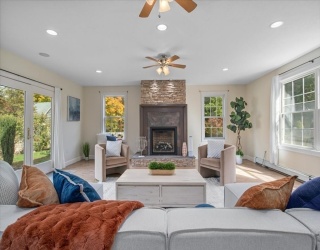 29 Canton Street, Easton, Massachusetts, 3 Bedrooms Bedrooms, 10 Rooms Rooms,2.5 BathroomsBathrooms,Residential,For Sale,Canton Street,73537804
