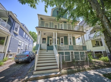 36 Granville Rd, Cambridge, Massachusetts, 2 Bedrooms Bedrooms, 5 Rooms Rooms,1 BathroomBathrooms,Residential Lease,For Rent,Granville Rd,73537924
