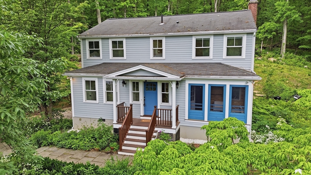 39 Ethan Allen Dr., Acton, Massachusetts, 4 Bedrooms Bedrooms, 8 Rooms Rooms,2.5 BathroomsBathrooms,Residential,For Sale,Ethan Allen Dr.,73529367