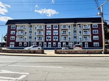 275 W Main St, Marlborough, Massachusetts, 2 Bedrooms Bedrooms, 4 Rooms Rooms,1 BathroomBathrooms,Residential,For Sale,W Main St,73537069