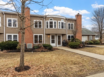 75 Page Road, Bedford, Massachusetts, 2 Bedrooms Bedrooms, 4 Rooms Rooms,2.5 BathroomsBathrooms,Residential,For Sale,Page Road,73498237