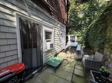 10 Lindall Place, Boston, Massachusetts, 3 Bedrooms Bedrooms, 5 Rooms Rooms,2 BathroomsBathrooms,Residential Lease,For Rent,Lindall Place,73546913 10 Lindall Place, Boston, Massachusetts, 3 Bedrooms Bedrooms, 5 Rooms Rooms,2 BathroomsBathrooms,Residential Lease,For Rent,Lindall Place,73546913