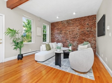 88 Florida Street, Boston, Massachusetts, 2 Bedrooms Bedrooms, 4 Rooms Rooms,1 BathroomBathrooms,Residential,For Sale,Florida Street,73546710 88 Florida Street, Boston, Massachusetts, 2 Bedrooms Bedrooms, 4 Rooms Rooms,1 BathroomBathrooms,Residential,For Sale,Florida Street,73546710