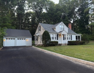 6 Nokomis, Wilbraham, Massachusetts, 3 Bedrooms Bedrooms, 8 Rooms Rooms,2 BathroomsBathrooms,Residential Lease,For Rent,Nokomis,73546957