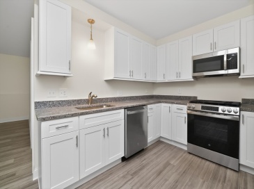 10 Franklin Ave, Revere, Massachusetts, 2 Bedrooms Bedrooms, 4 Rooms Rooms,1 BathroomBathrooms,Residential,For Sale,Franklin Ave,73475245 10 Franklin Ave, Revere, Massachusetts, 2 Bedrooms Bedrooms, 4 Rooms Rooms,1 BathroomBathrooms,Residential,For Sale,Franklin Ave,73475245
