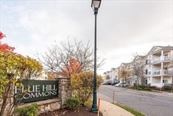 2109 Davenport Ave, Canton, Massachusetts, 2 Bedrooms Bedrooms, 4 Rooms Rooms,2 BathroomsBathrooms,Residential,For Sale,Davenport Ave,73546860