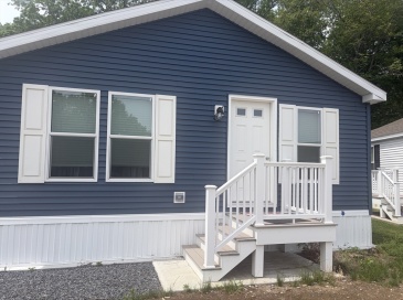 1540 Broadway, Raynham, Massachusetts, 2 Bedrooms Bedrooms, 4 Rooms Rooms,1 BathroomBathrooms,Residential Lease,For Rent,Broadway,73546626