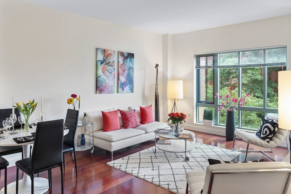 20 Second St., Cambridge, Massachusetts, 1 Bedroom Bedrooms, 3 Rooms Rooms,1 BathroomBathrooms,Residential Lease,For Rent,Second St.,73546986