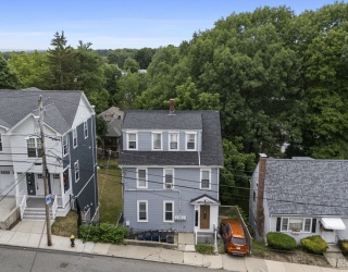 57 Hemman Street, Boston, Massachusetts, 1 Bedroom Bedrooms, 4 Rooms Rooms,1 BathroomBathrooms,Residential,For Sale,Hemman Street,73547324