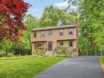218 Hampton Road, Sharon, Massachusetts, 4 Bedrooms Bedrooms, 8 Rooms Rooms,2.5 BathroomsBathrooms,Residential Lease,For Rent,Hampton Road,73547300 218 Hampton Road, Sharon, Massachusetts, 4 Bedrooms Bedrooms, 8 Rooms Rooms,2.5 BathroomsBathrooms,Residential Lease,For Rent,Hampton Road,73547300