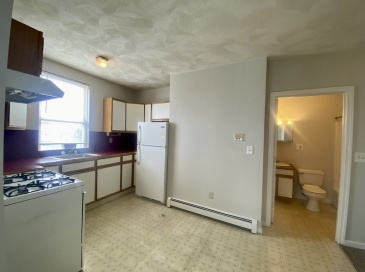 594 Somerville Avenue, Somerville, Massachusetts, 1 Bedroom Bedrooms, 4 Rooms Rooms,1 BathroomBathrooms,Residential Lease,For Rent,Somerville Avenue,73508302 594 Somerville Avenue, Somerville, Massachusetts, 1 Bedroom Bedrooms, 4 Rooms Rooms,1 BathroomBathrooms,Residential Lease,For Rent,Somerville Avenue,73508302