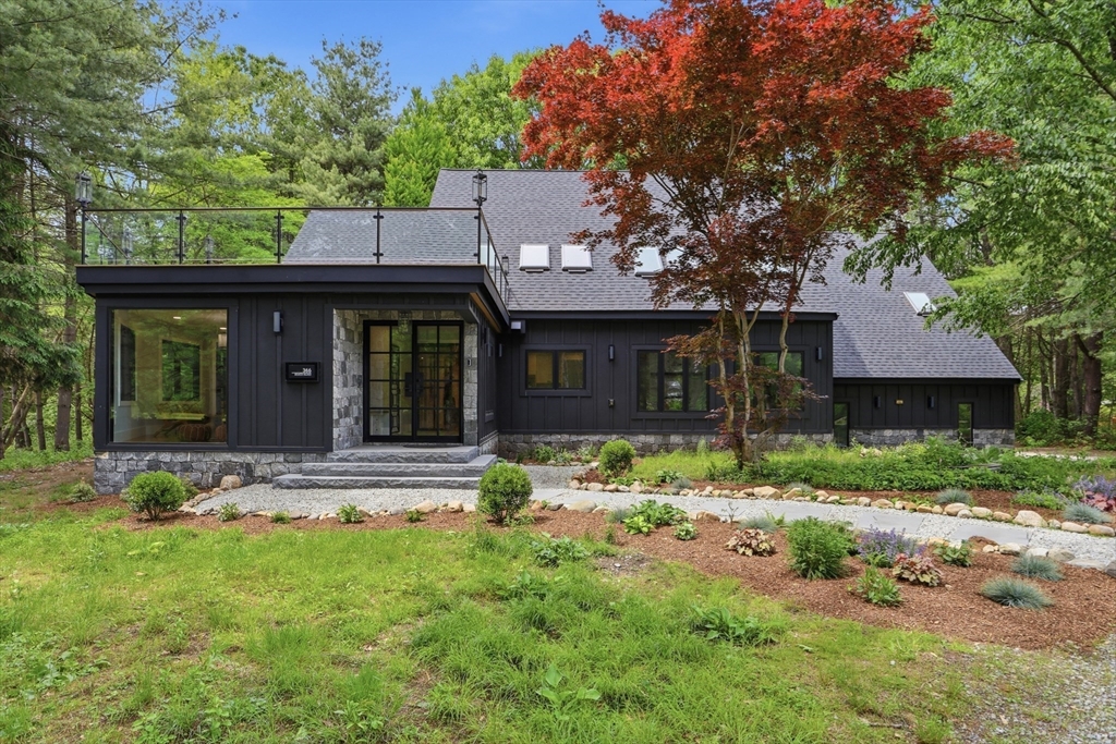 366 River Road, Carlisle, Massachusetts, 4 Bedrooms Bedrooms, 10 Rooms Rooms,2.5 BathroomsBathrooms,Residential,For Sale,River Road,73531756