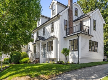 69 Horace Rd, Belmont, Massachusetts, 4 Bedrooms Bedrooms, 10 Rooms Rooms,3.5 BathroomsBathrooms,Residential,For Sale,Horace Rd,73547136
