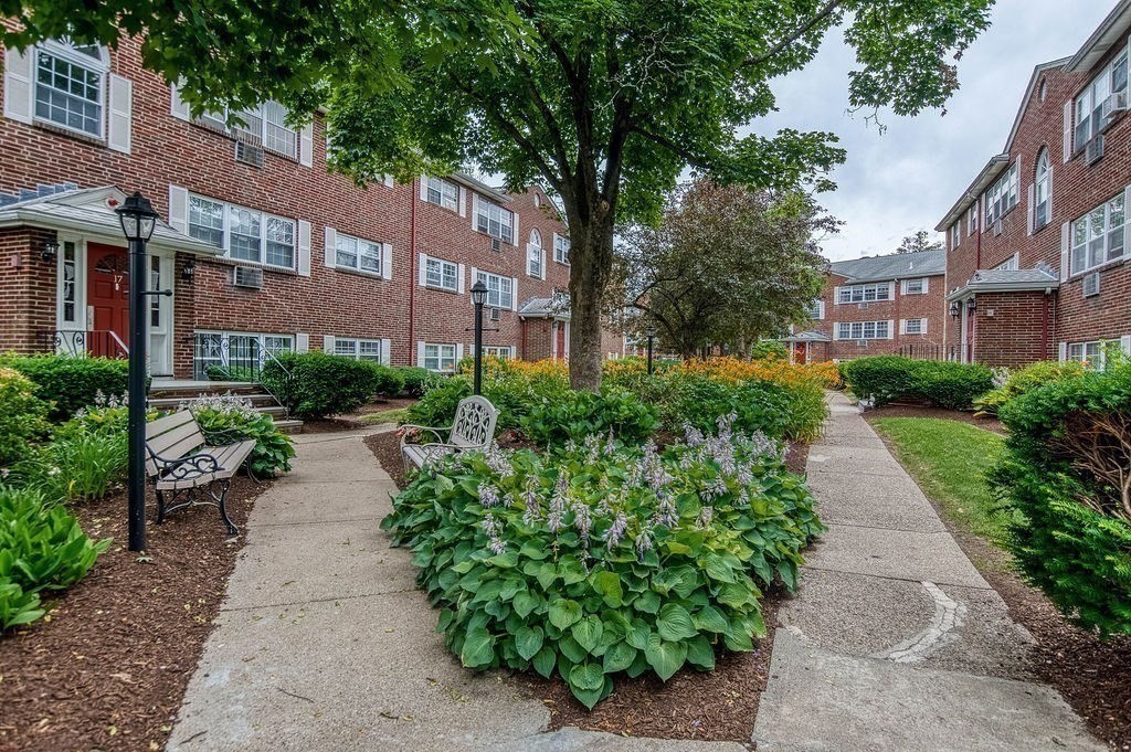 5 Cass St, Boston, Massachusetts, 1 Bedroom Bedrooms, 3 Rooms Rooms,1 BathroomBathrooms,Residential,For Sale,Cass St,73547143