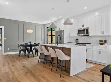 24 Spring Hill Terrace, Somerville, Massachusetts, 4 Bedrooms Bedrooms, 9 Rooms Rooms,3 BathroomsBathrooms,Residential,For Sale,Spring Hill Terrace,73547152