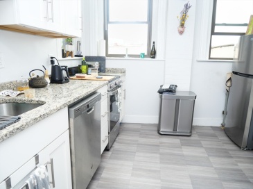1378 Beacon, Brookline, Massachusetts, 1 Bedroom Bedrooms, 2 Rooms Rooms,1 BathroomBathrooms,Residential Lease,For Rent,Beacon,73535962