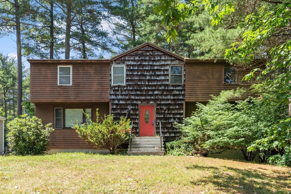 196 Hayden Rd, Groton, Massachusetts, 2 Bedrooms Bedrooms, 8 Rooms Rooms,1.5 BathroomsBathrooms,Residential,For Sale,Hayden Rd,73547182
